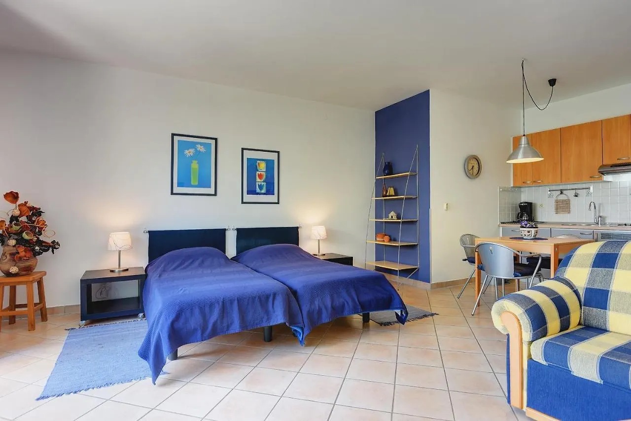 Apartments Villa Ana Medulin