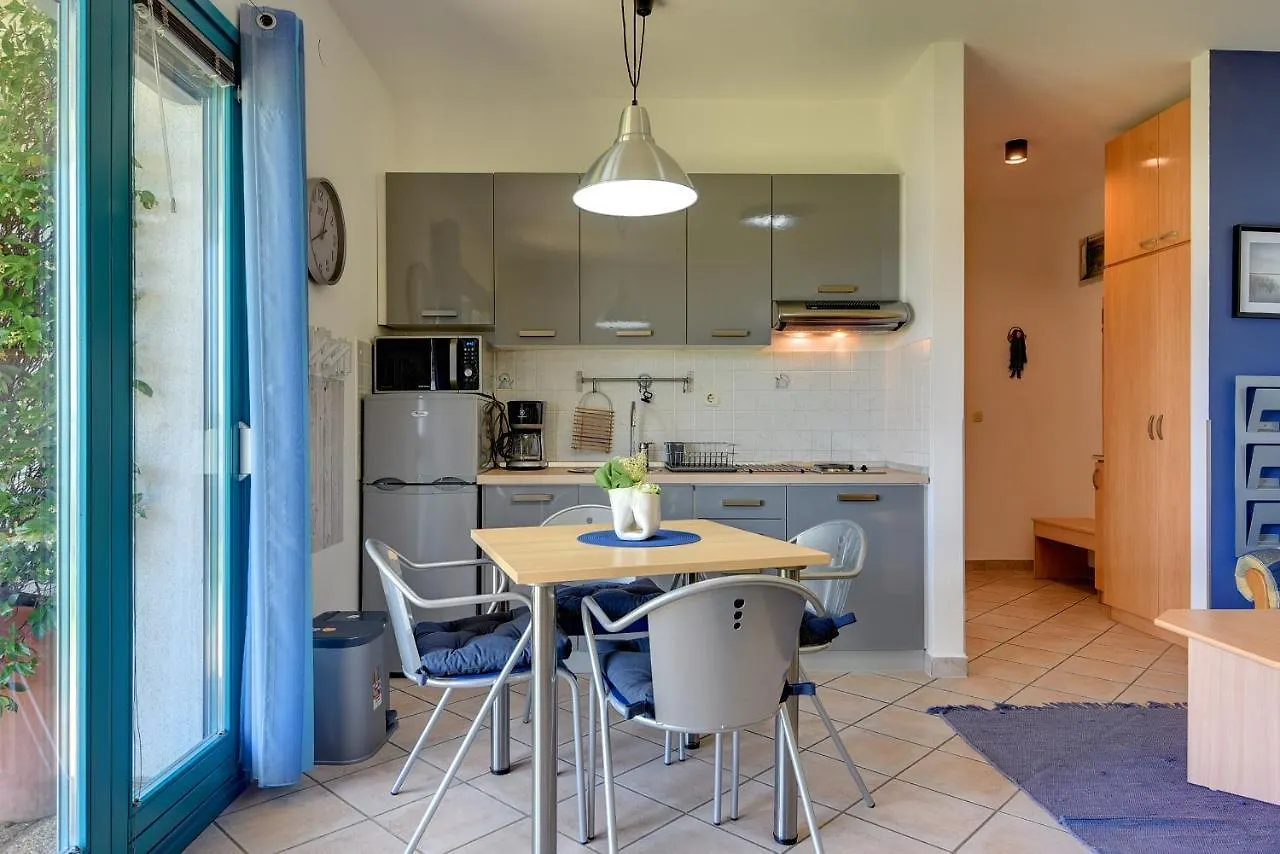 Apartments Villa Ana Medulin