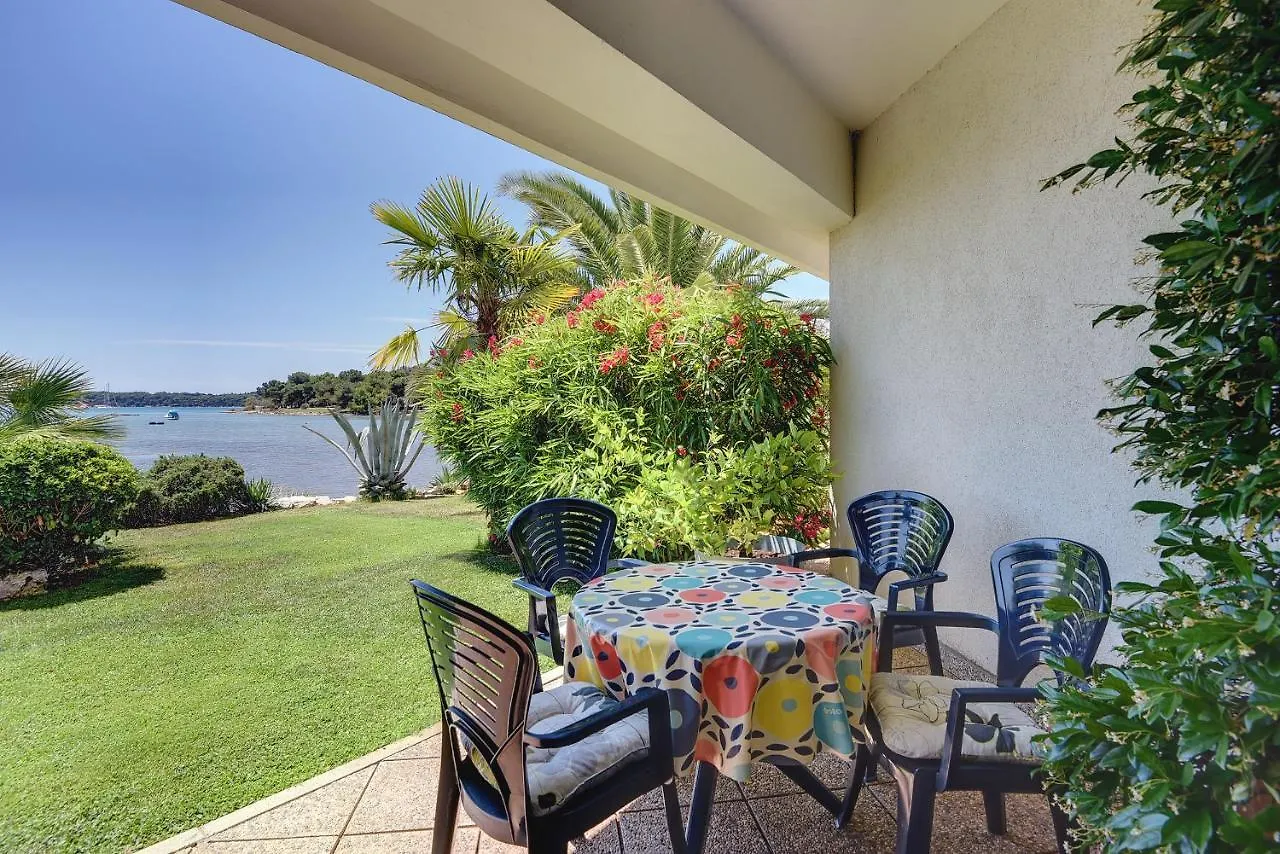 Apartments Villa Ana Medulin 0*,
